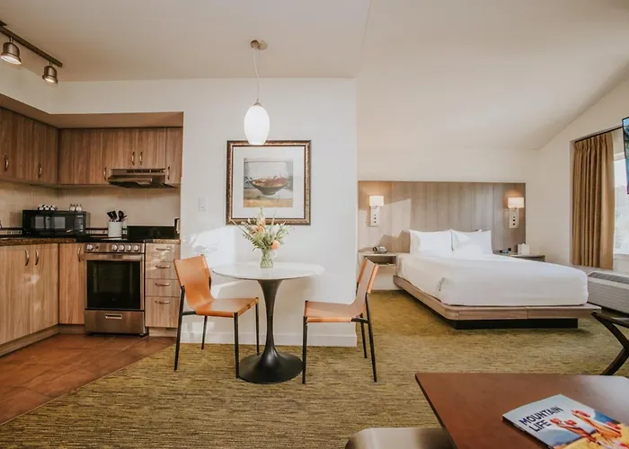 Executive Suites Hotel And Resort, Squamish